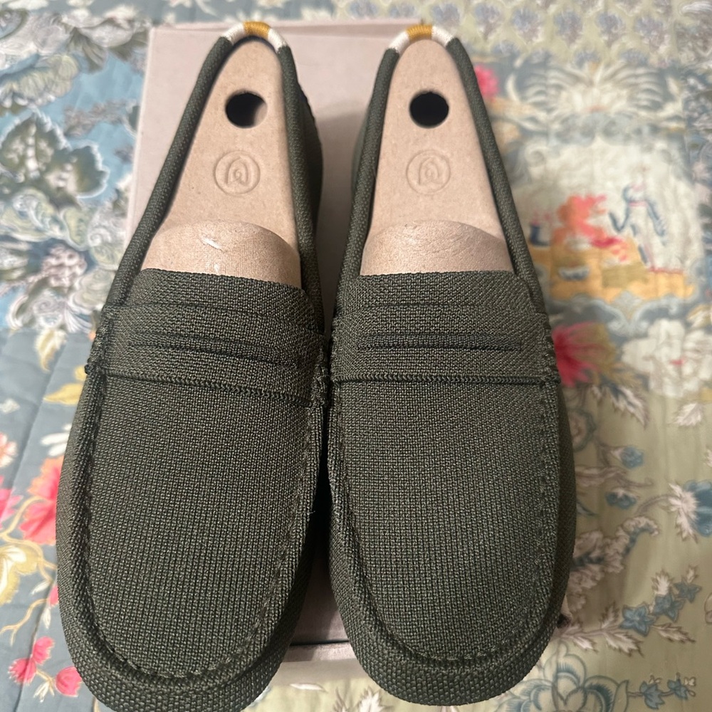 Rothy’s Driver in Cypress EUC!! 8